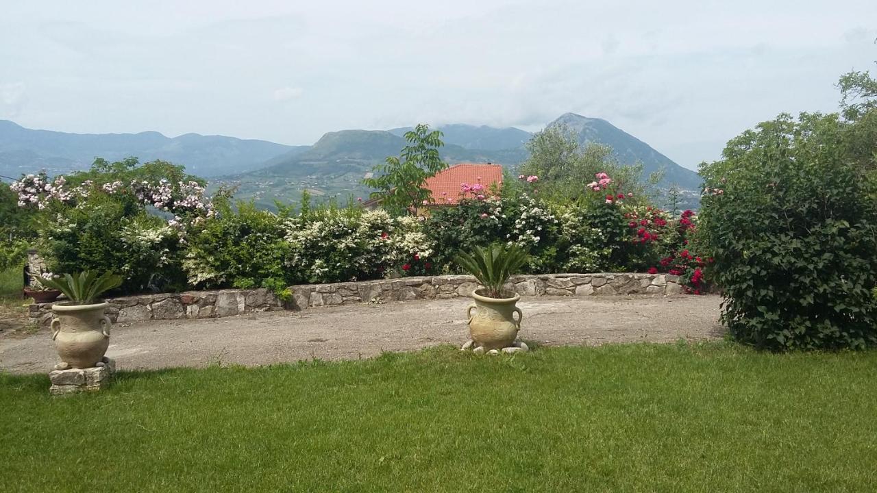 B&B Casa Di Laura Беневенто Экстерьер фото
